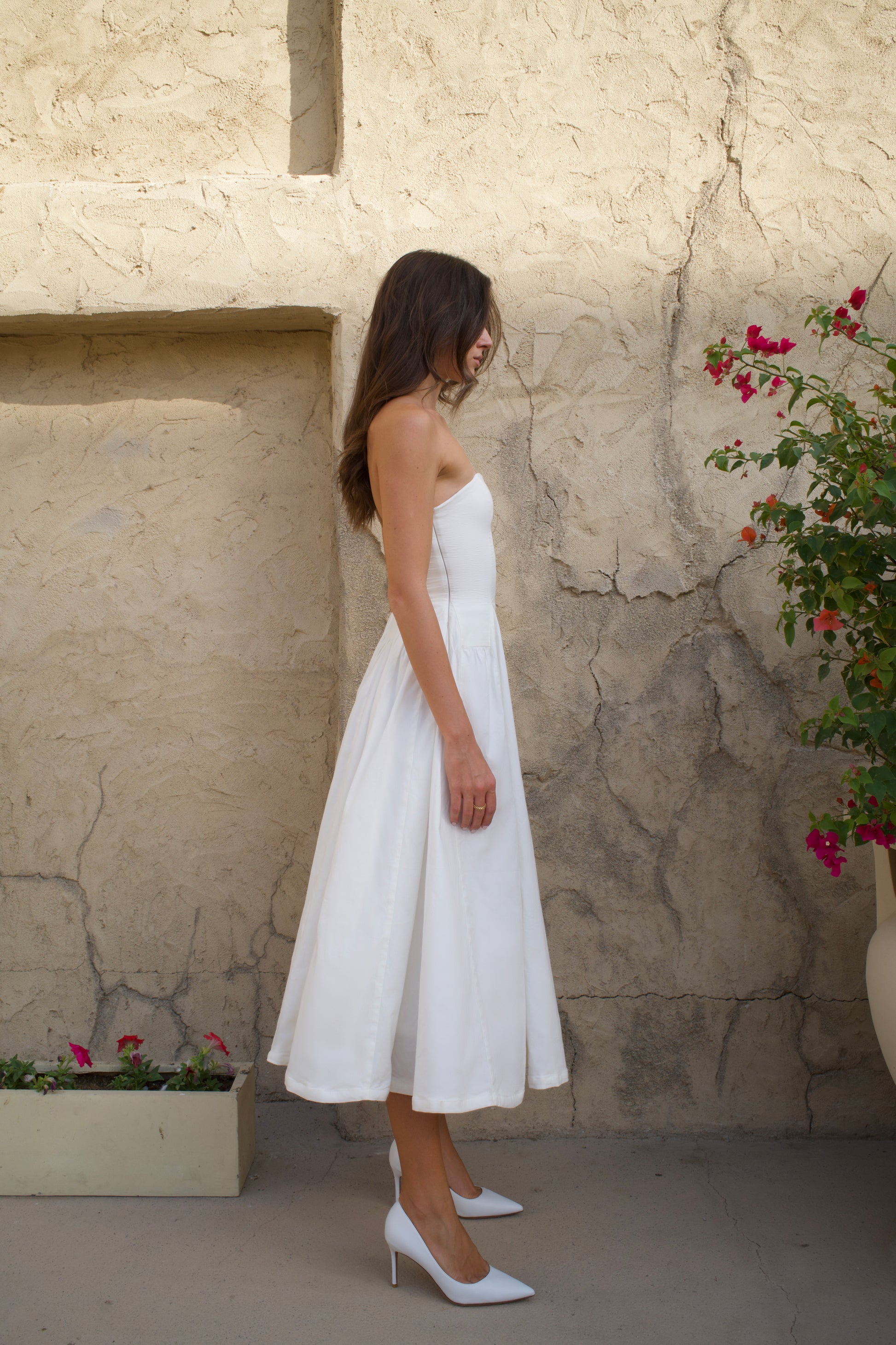 Saner Dress in White – Cleopatress